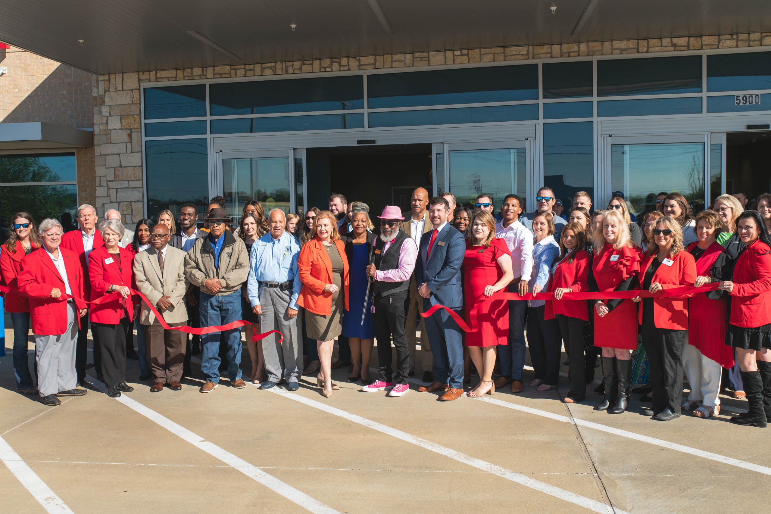 Alexandria Emergency Hospital Celebrated Five Years with a Community Ribbon Cutting Ceremony